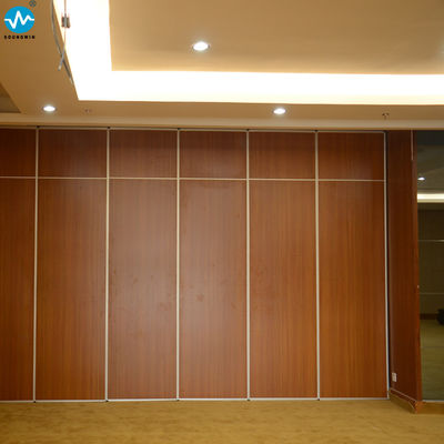 Parede divisória dobrável para sala de banquetes com excelente desempenho de insonorização